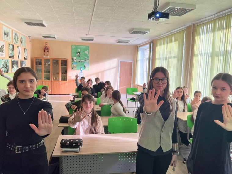 ДАВАЙТЕ ЖИТЬ ДРУЖНО ️.